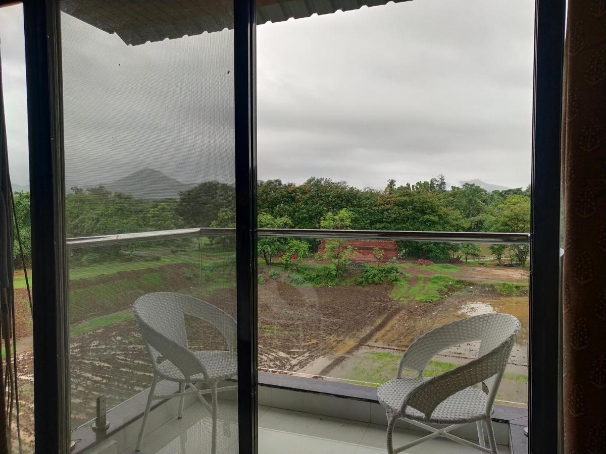 Paramount Riverfront Resort & Spa, Karjat Exterior photo