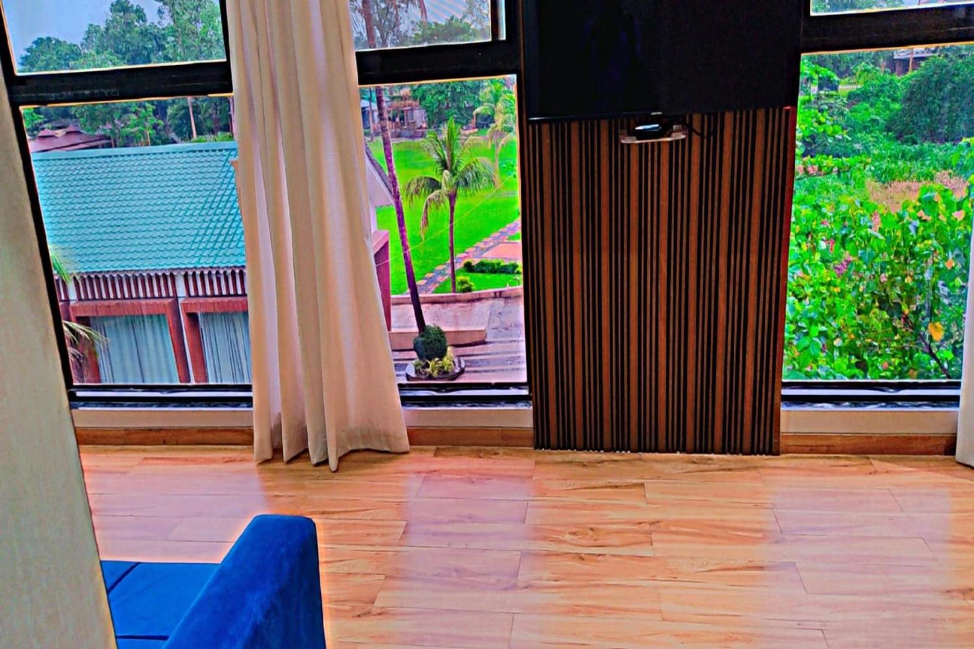 Paramount Riverfront Resort & Spa, Karjat Exterior photo