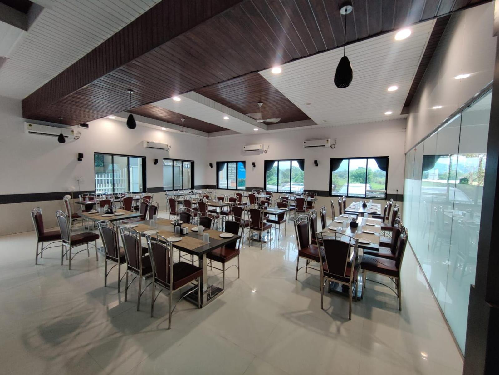 Paramount Riverfront Resort & Spa, Karjat Exterior photo
